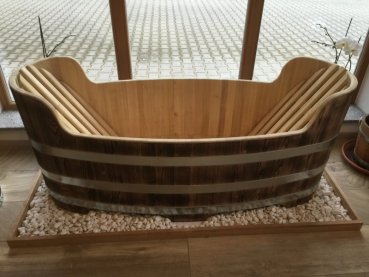 Romantika , Gartenbadewanne, Holzbadewanne, Liegebadewanne, Holzwanne, handgefertigte Holzbadewannen, 2 Personen